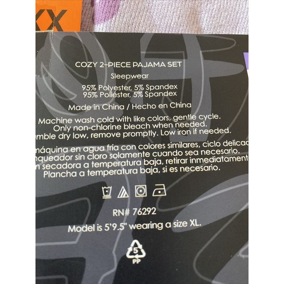 NEW Disney Pajamas Womens XXLarge Purple Minnie Mouse 2 Piece Cozy‎ Top Pants - Picture 3 of 8